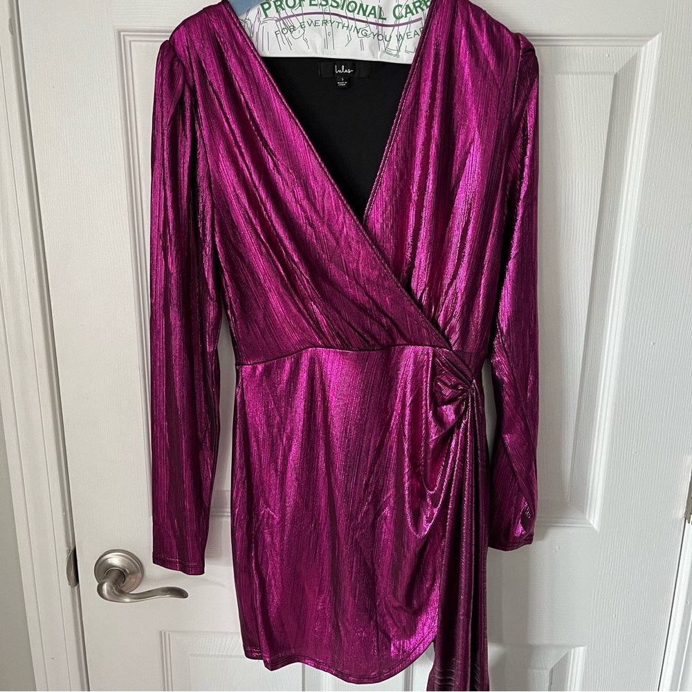 NWOT Lulus Retro Radiance Shiny Magenta Long Sleeve Tulip Mini Dress size Small - Picture 8 of 9